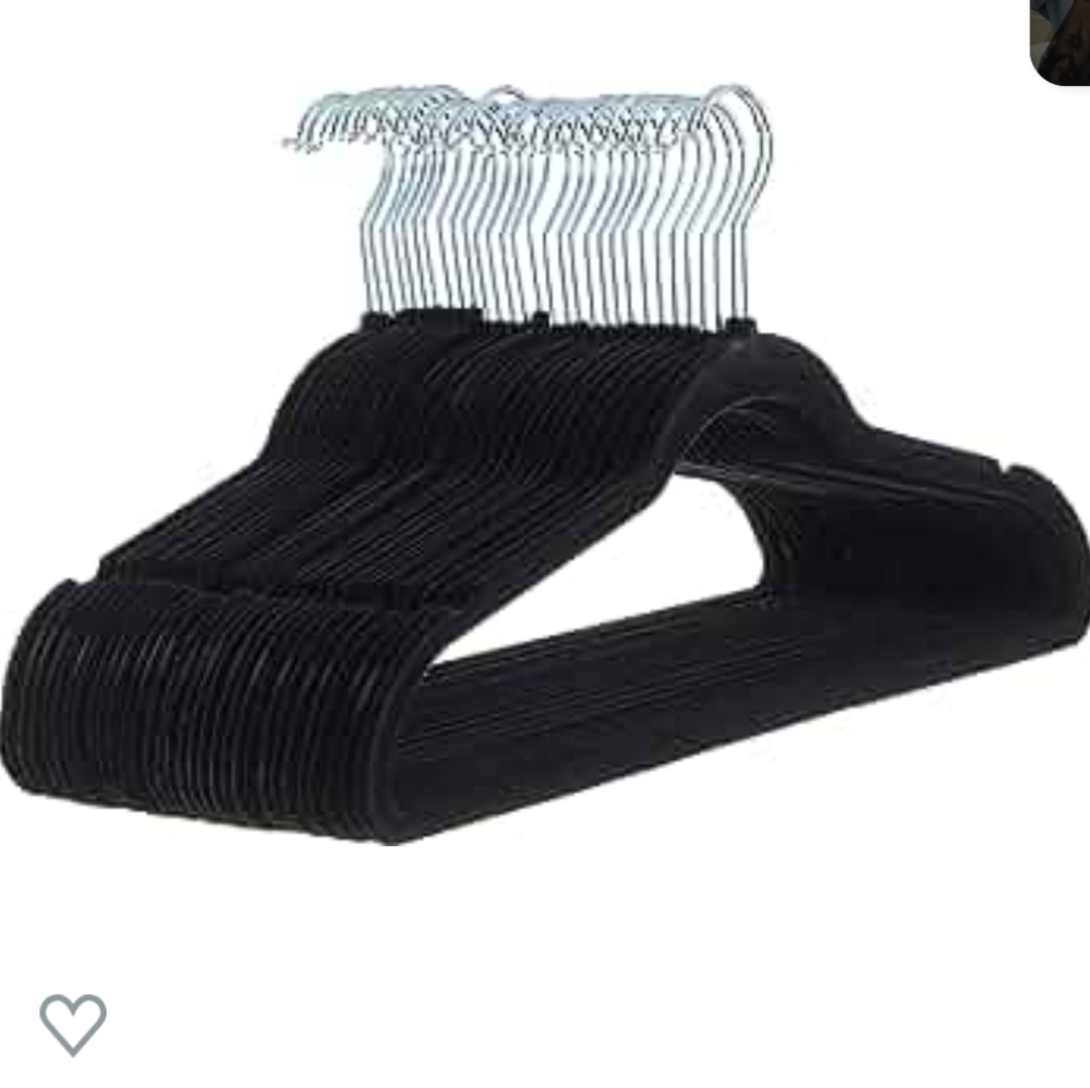 Bundle of 10 velvet coat hangers Black